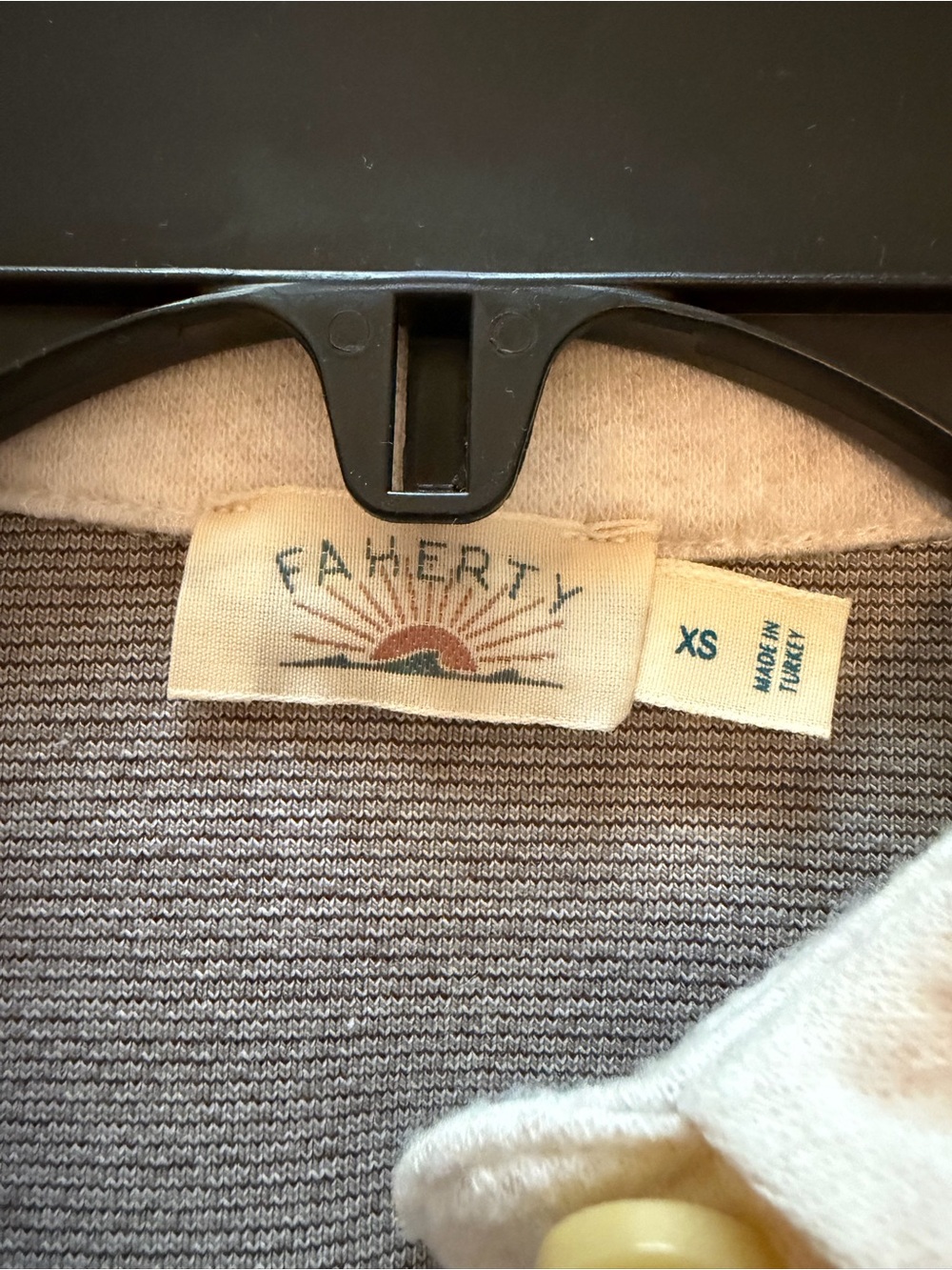 Faherty Legend Rugby Pullover - Picture 5 of 5